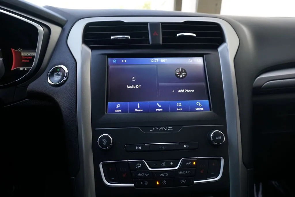 Ford Fusion photo 26
