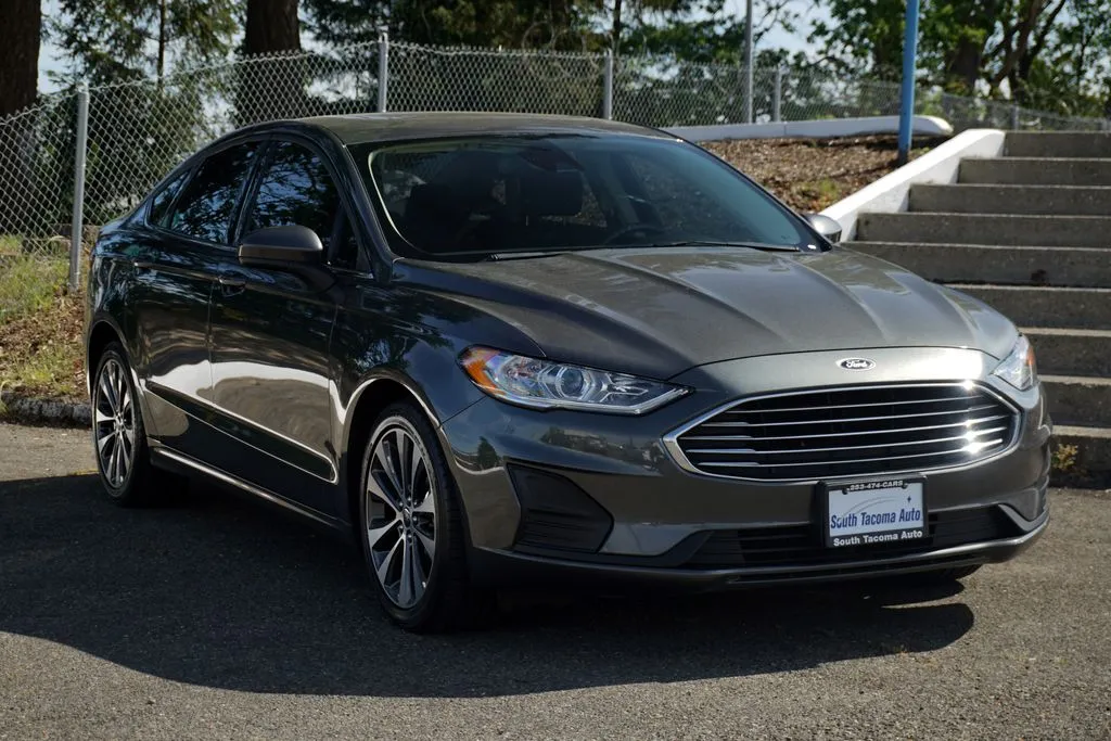 Gray 2020 Ford Fusion SE AWD for sale in Tacoma, WA