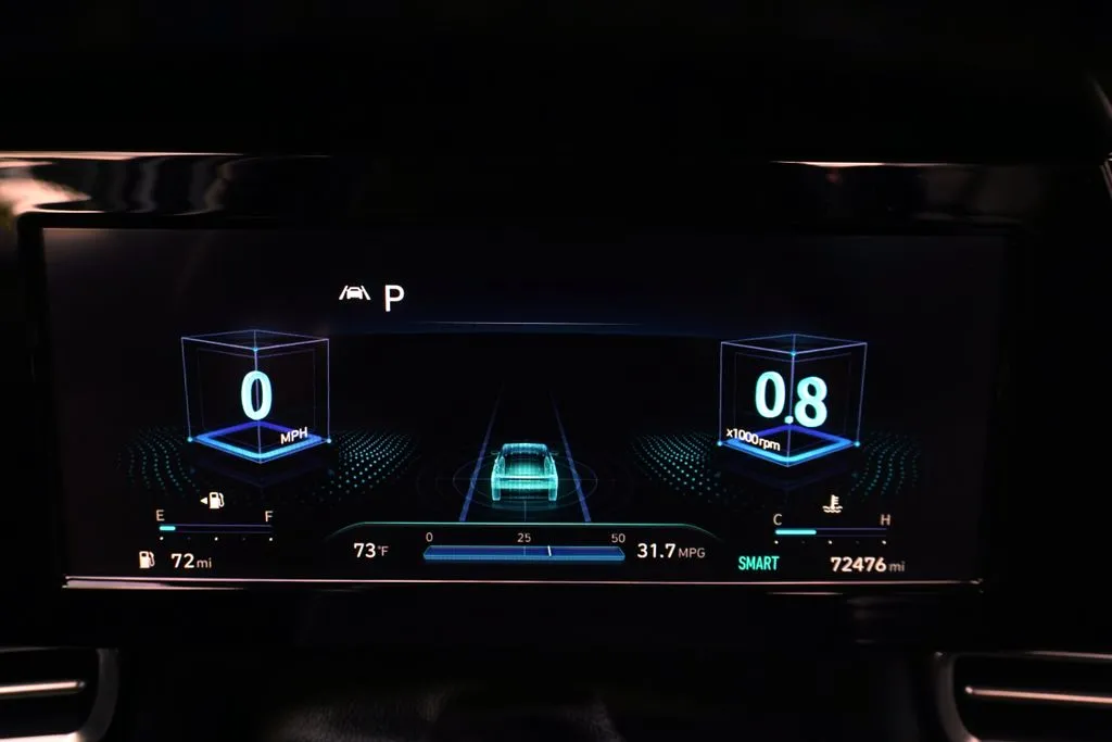 Hyundai Elantra photo 24