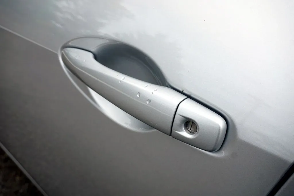 Nissan Versa photo 10