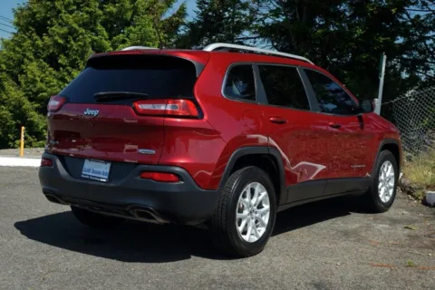 Another view of 2015 Jeep Cherokee Latitude for sale in Tacoma, WA at South Tacoma Auto