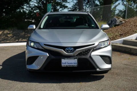 Photos of 2019 Toyota Camry Hybrid SE for sale in Tacoma, WA at South Tacoma Auto
