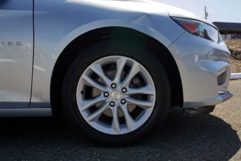 Used 2018 Chevrolet Malibu LT for sale in Tacoma, WA at South