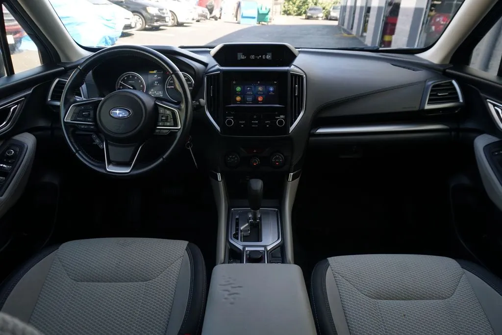 Subaru Forester photo 14