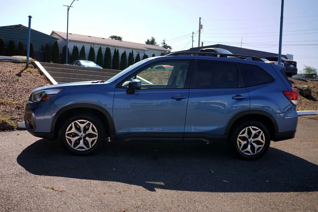 Subaru Forester photo 8
