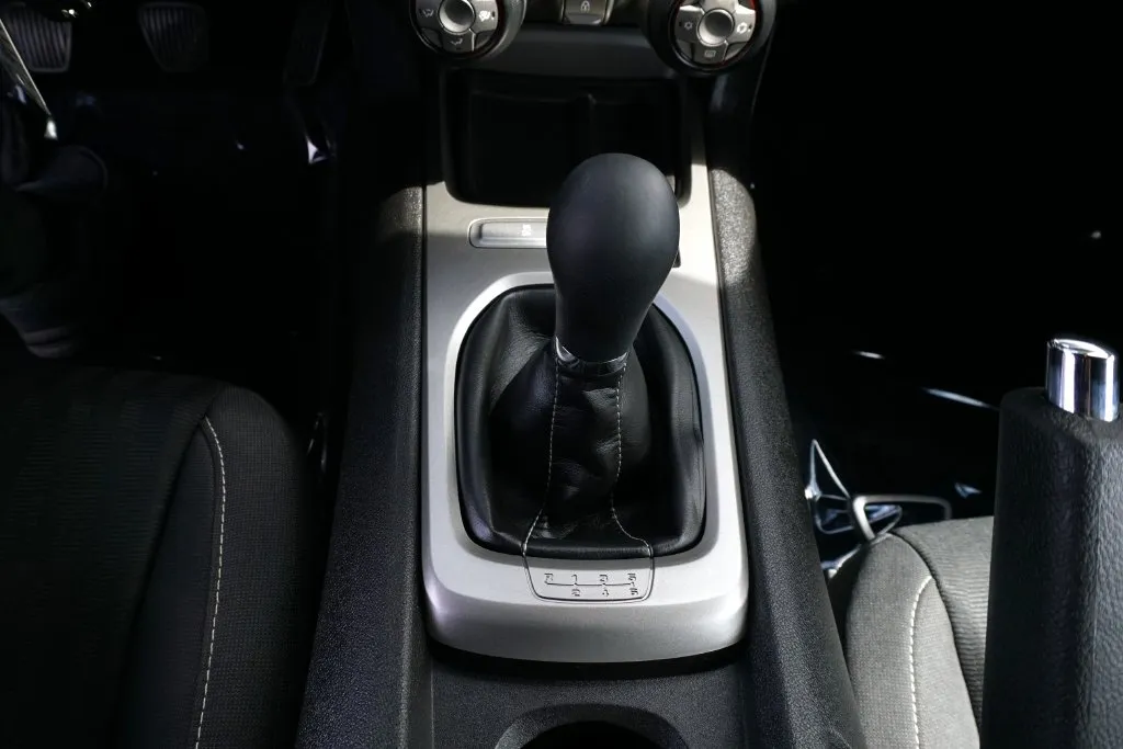 Chevrolet Camaro photo 19