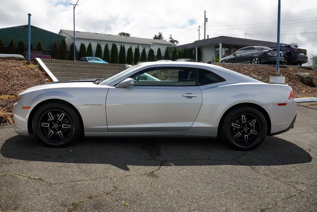 Chevrolet Camaro photo 6