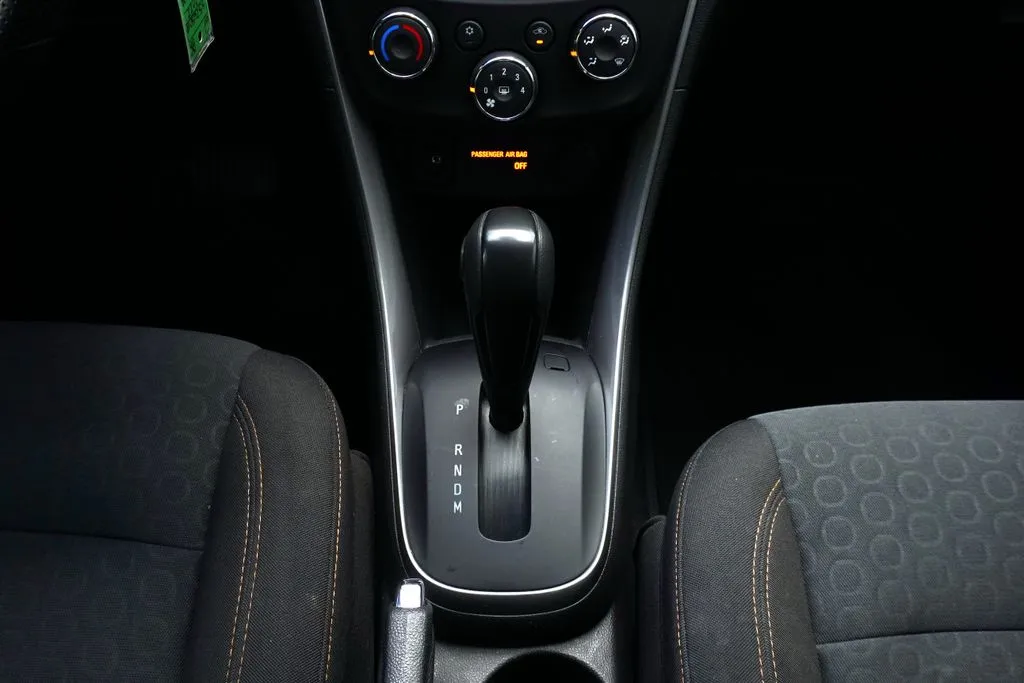 Chevrolet Trax photo 16