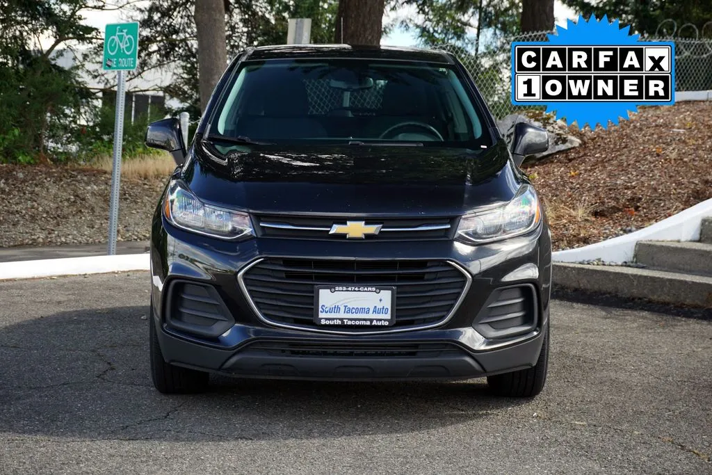 Chevrolet Trax photo 2