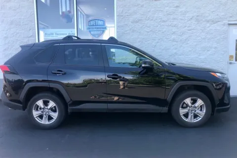 More photos of 2022 Toyota RAV4 XLE at South Tacoma Auto, WA