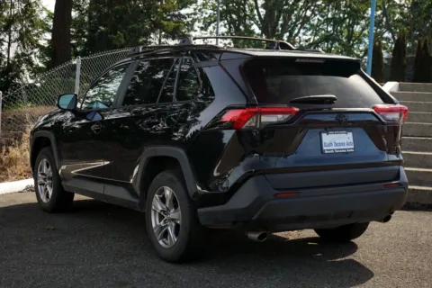 More photos of 2022 Toyota RAV4 XLE at South Tacoma Auto, WA