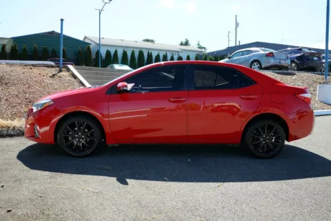 More photos of 2016 Toyota Corolla S Special Edition at South Tacoma Auto, WA