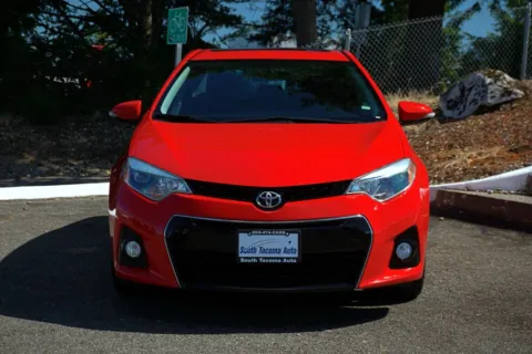 More photos of 2016 Toyota Corolla S Special Edition at South Tacoma Auto, WA