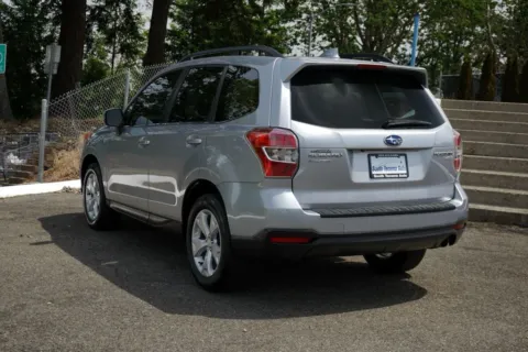 More photos of 2016 Subaru Forester 2.5i Limited at South Tacoma Auto, WA