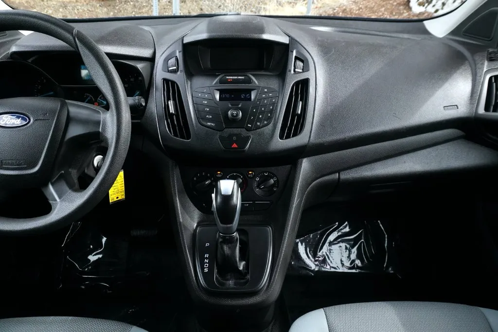 Ford Transit Connect photo 37