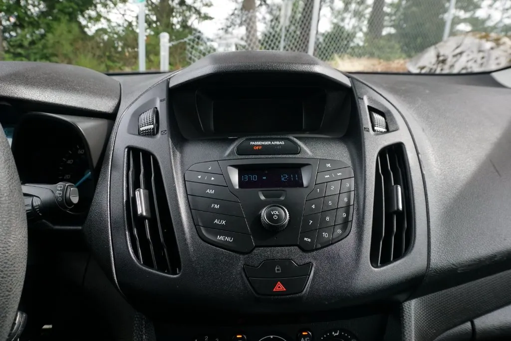 Ford Transit Connect photo 36
