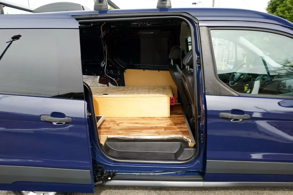 Ford Transit Connect photo 18