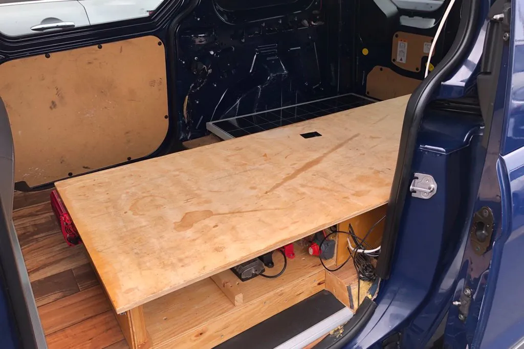 Ford Transit Connect photo 27