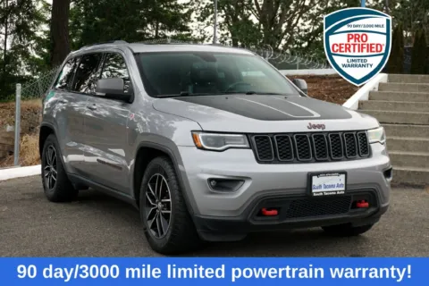 Silver 2018 Jeep Grand Cherokee Trailhawk for sale in Tacoma, WA