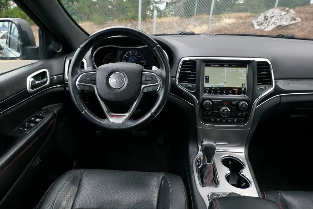 Jeep Grand Cherokee photo 21