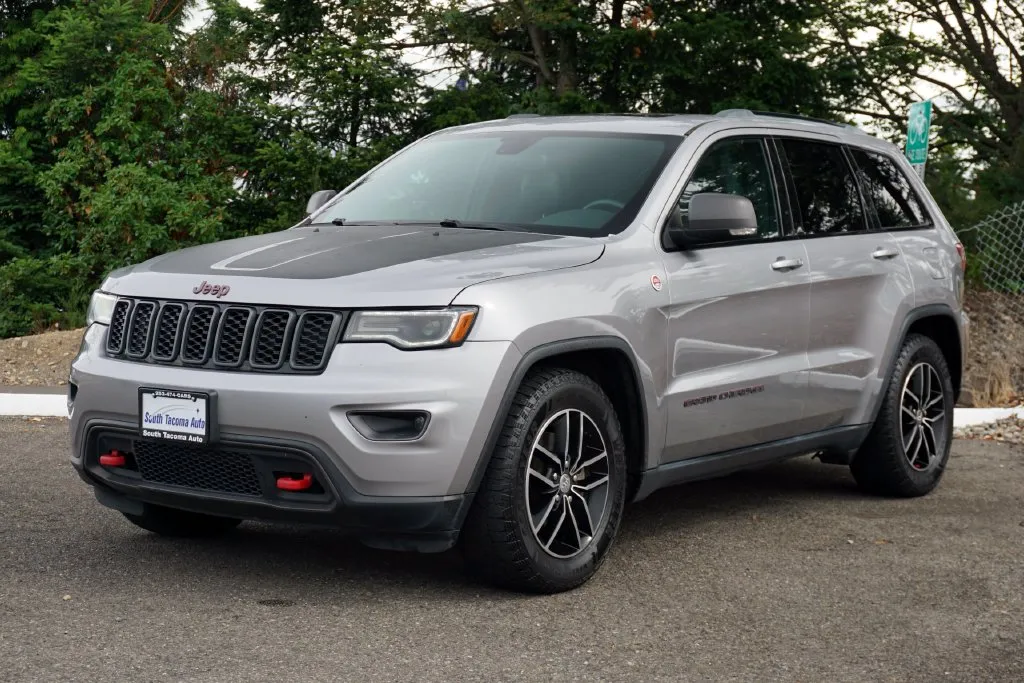 Jeep Grand Cherokee photo 7