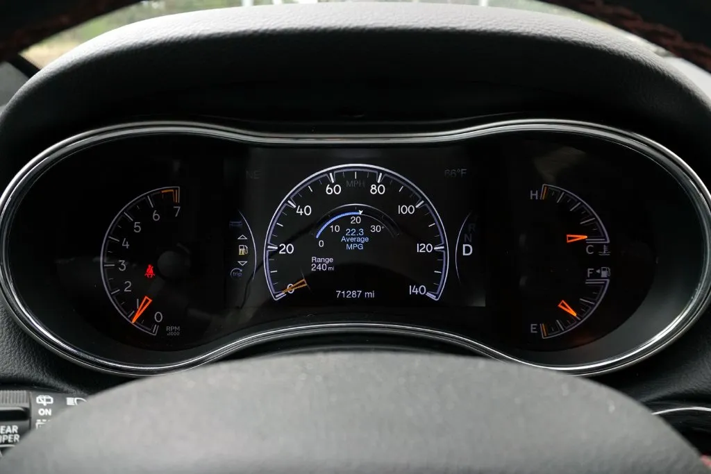 Jeep Grand Cherokee photo 23
