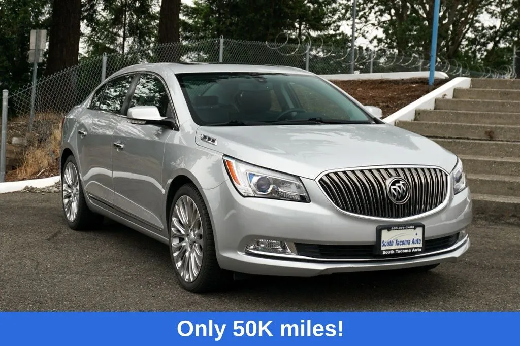 2015 Buick LaCrosse Premium 2's photo