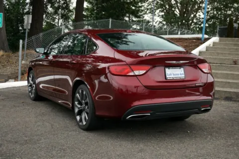 More photos of 2015 Chrysler 200 S at South Tacoma Auto, WA