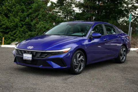 Another view of 2025 Hyundai Elantra SEL Convenience for sale in Tacoma, WA at South Tacoma Auto