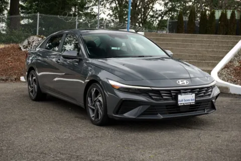 Gray 2025 Hyundai Elantra SEL Convenience for sale in Tacoma, WA