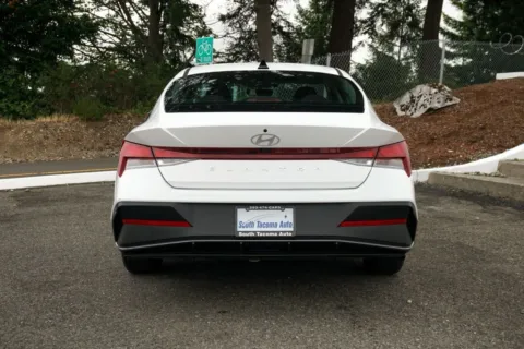 More photos of 2025 Hyundai Elantra SEL Convenience at South Tacoma Auto, WA
