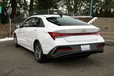 More photos of 2025 Hyundai Elantra SEL Convenience at South Tacoma Auto, WA