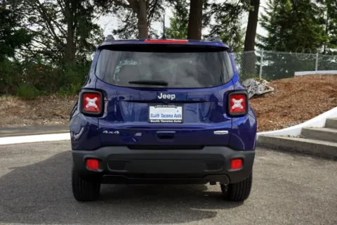 More photos of 2018 Jeep Renegade Latitude at South Tacoma Auto, WA