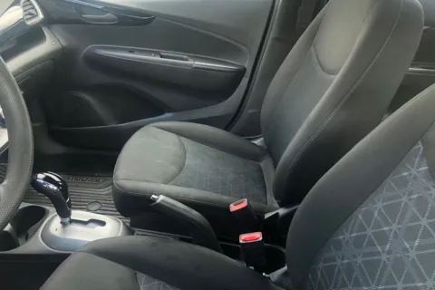 More photos of 2019 Chevrolet Spark 1LT at South Tacoma Auto, WA