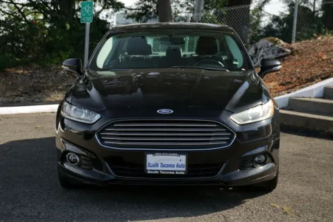 More photos of 2016 Ford Fusion Titanium at South Tacoma Auto, WA