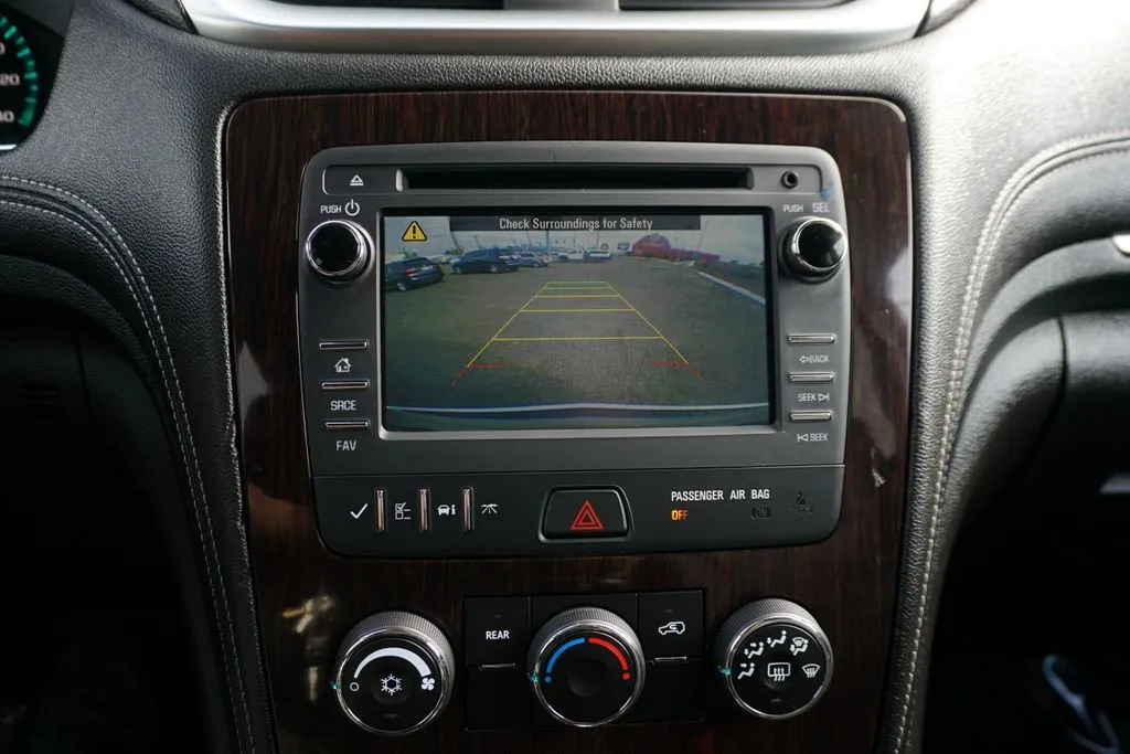 Chevrolet Traverse photo 24