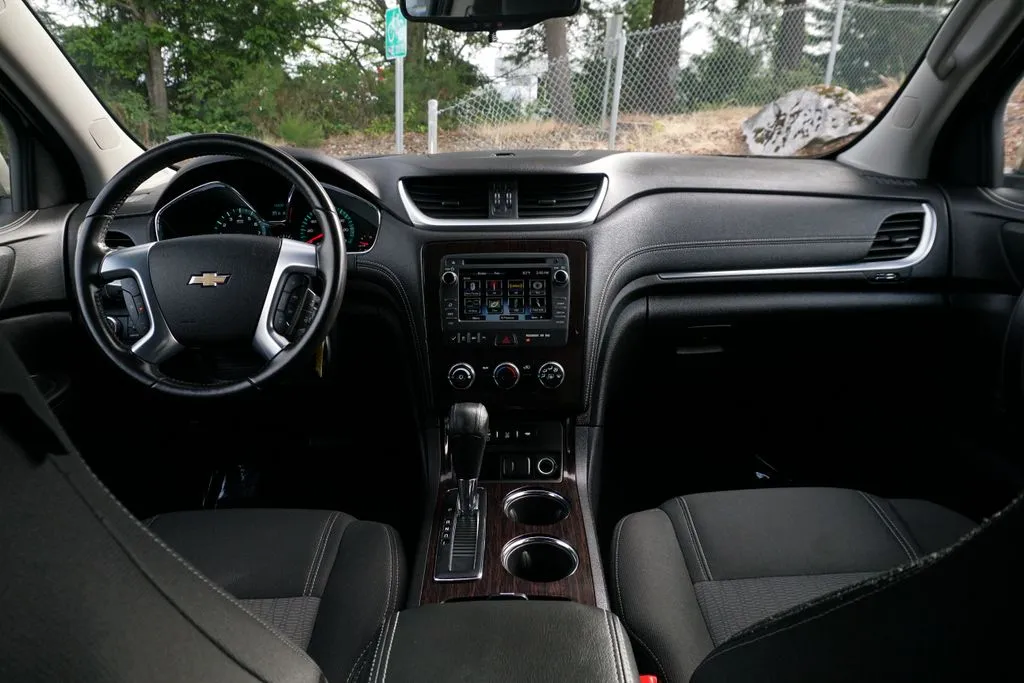 Chevrolet Traverse photo 20