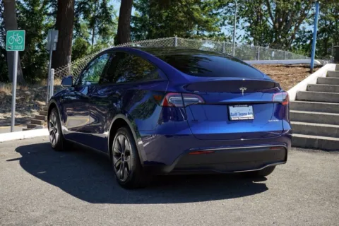More photos of 2025 Tesla Model Y Long Range at South Tacoma Auto, WA
