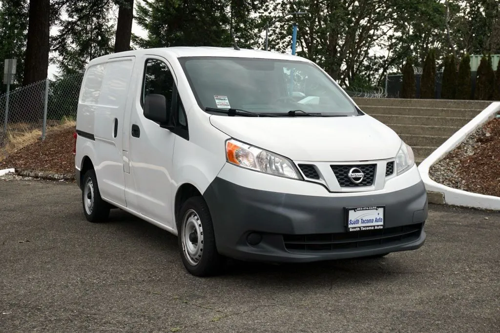 White 2016 Nissan NV200 S for sale in Tacoma, WA