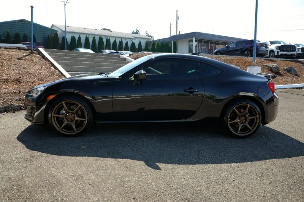 Subaru BRZ photo 8