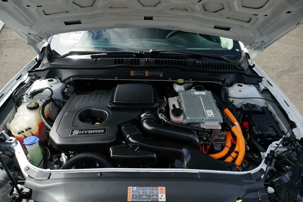 Ford Fusion photo 11
