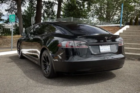 More photos of 2018 Tesla Model S 75D at South Tacoma Auto, WA