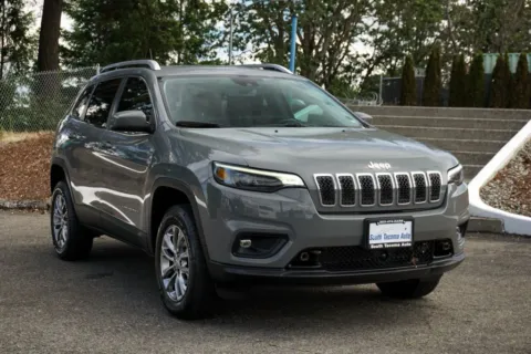 Gray 2021 Jeep Cherokee Latitude Lux for sale in Tacoma, WA