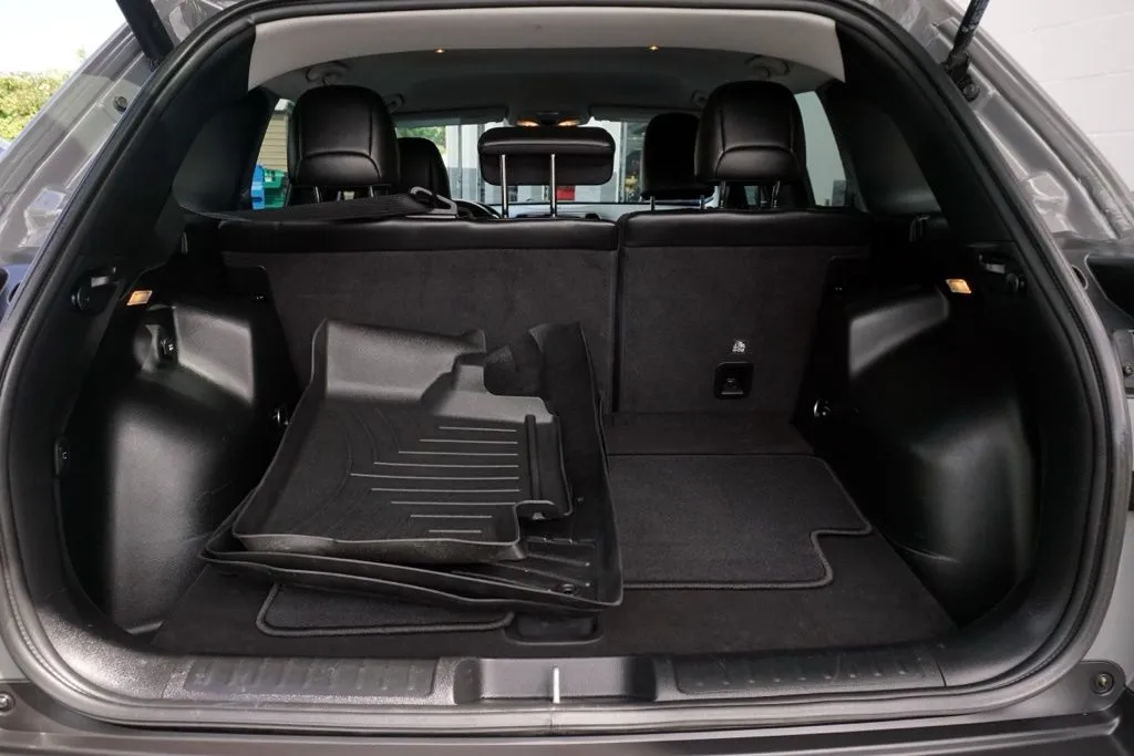 Jeep Cherokee photo 18
