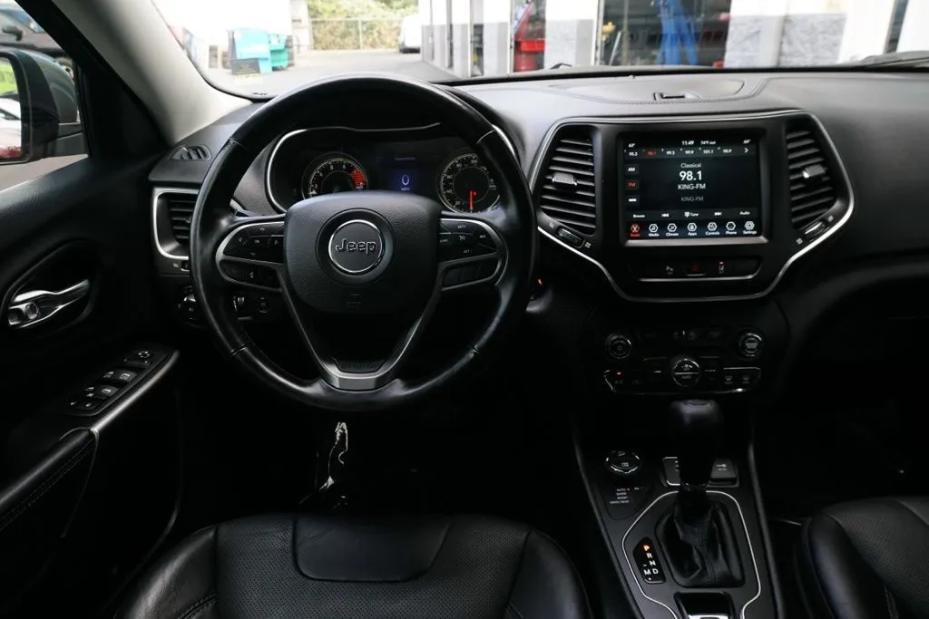 Jeep Cherokee photo 19