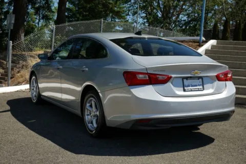 More photos of 2017 Chevrolet Malibu LS 1LS at South Tacoma Auto, WA