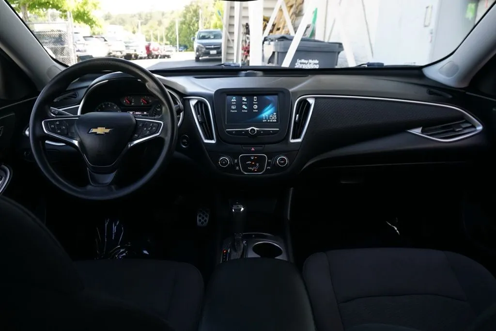 Chevrolet Malibu photo 20