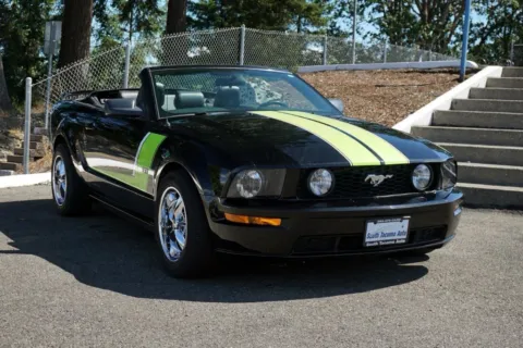 Black 2006 Ford Mustang for sale in Tacoma, WA