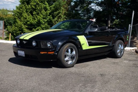 More photos of 2006 Ford Mustang at South Tacoma Auto, WA