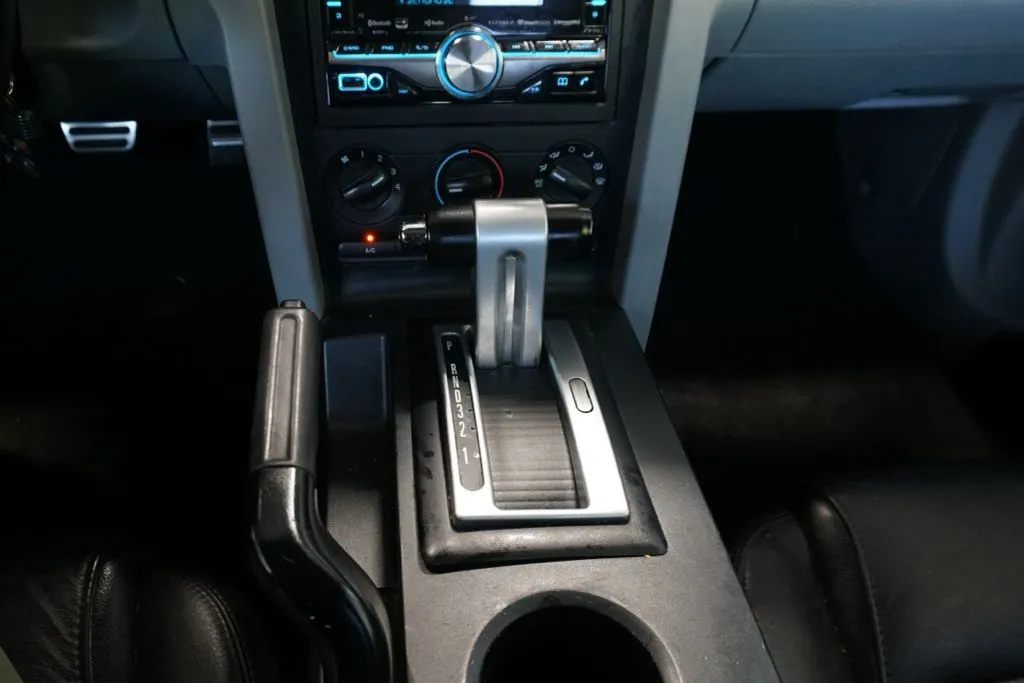 Ford Mustang photo 19